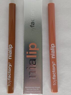 Toyfactory - Nialip Lip Liner in Nude Protocol + Deep Seek